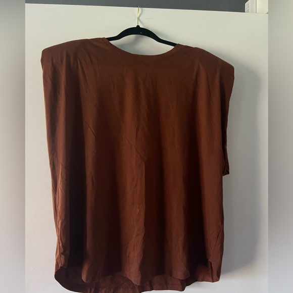 Good American muscle tank - Picture 2 of 3